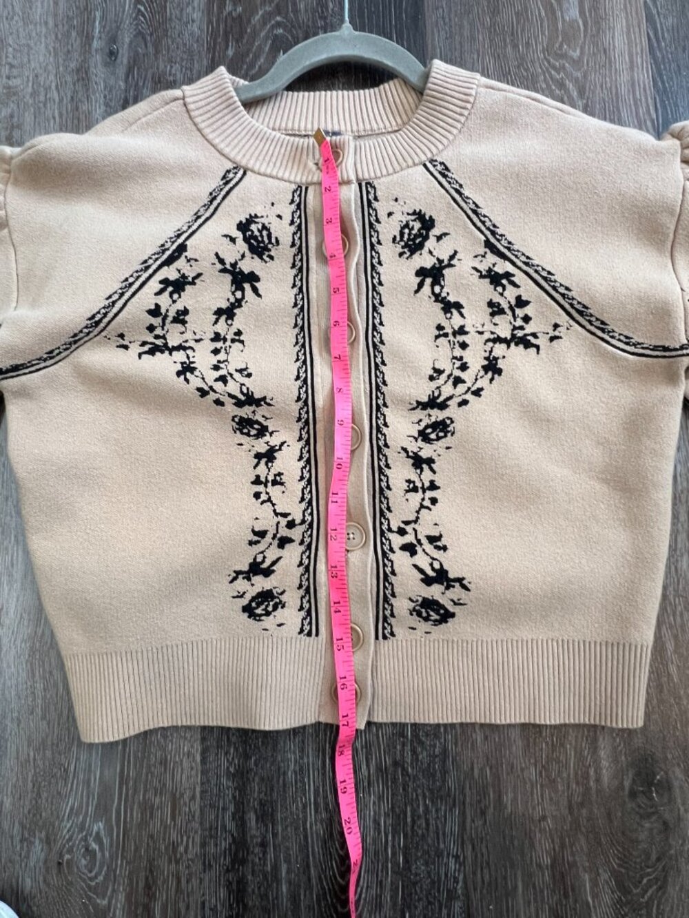 Anthropologie Embroidered Cardigan XS | Tan Floral Knit | Feminine Puff Sleeve - Picture 14 of 15
